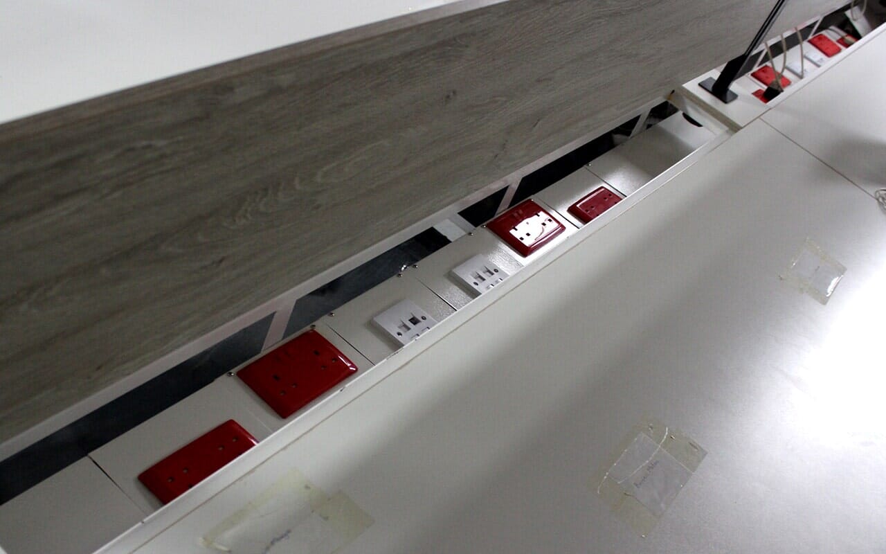 Electrical sockets fitted in a cable channel